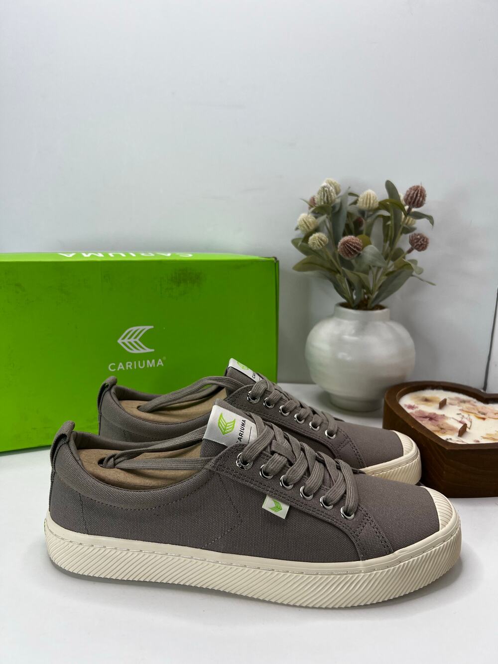 Cariuma OCA Low Casual Canvas Sneaker Mystic Gray Women's 11.5 NWB